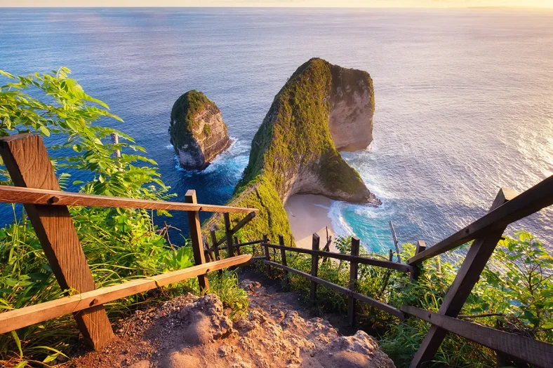 Wisata di Nusa Penida